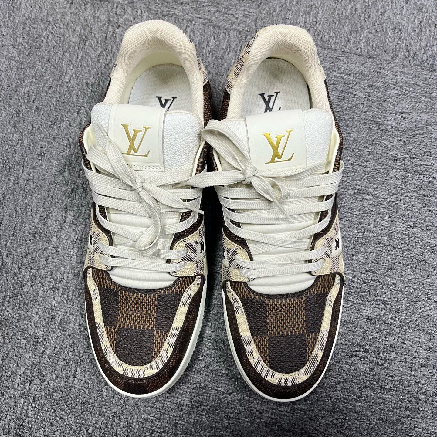 Louis Vuitton Louis Vuitton Checkered Brown Lowtop Sneakers 10 Men Size US 10 / EU 43 - 2 Thumbnail