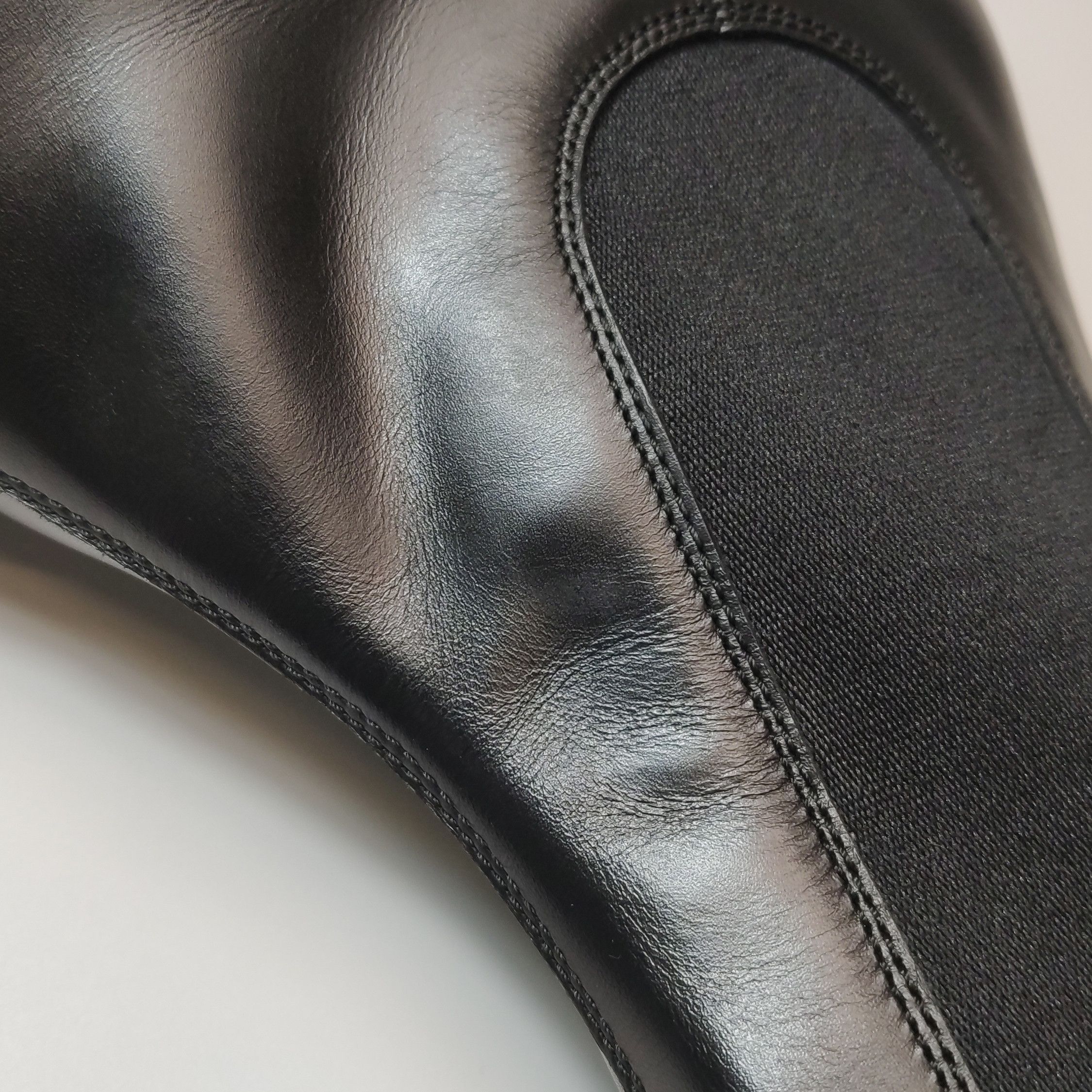 Gucci Gucci Interlocking G Leather Ankle Boots 42 Size US 9 / EU 42 - 14 Thumbnail