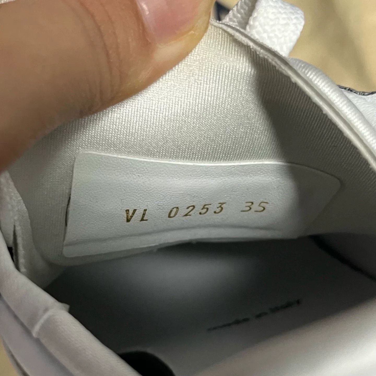 Louis Vuitton Louis Vuitton Denim Blue Lowtop Sneakers us_5 Women Size US 5 / IT 35 - 5 Thumbnail