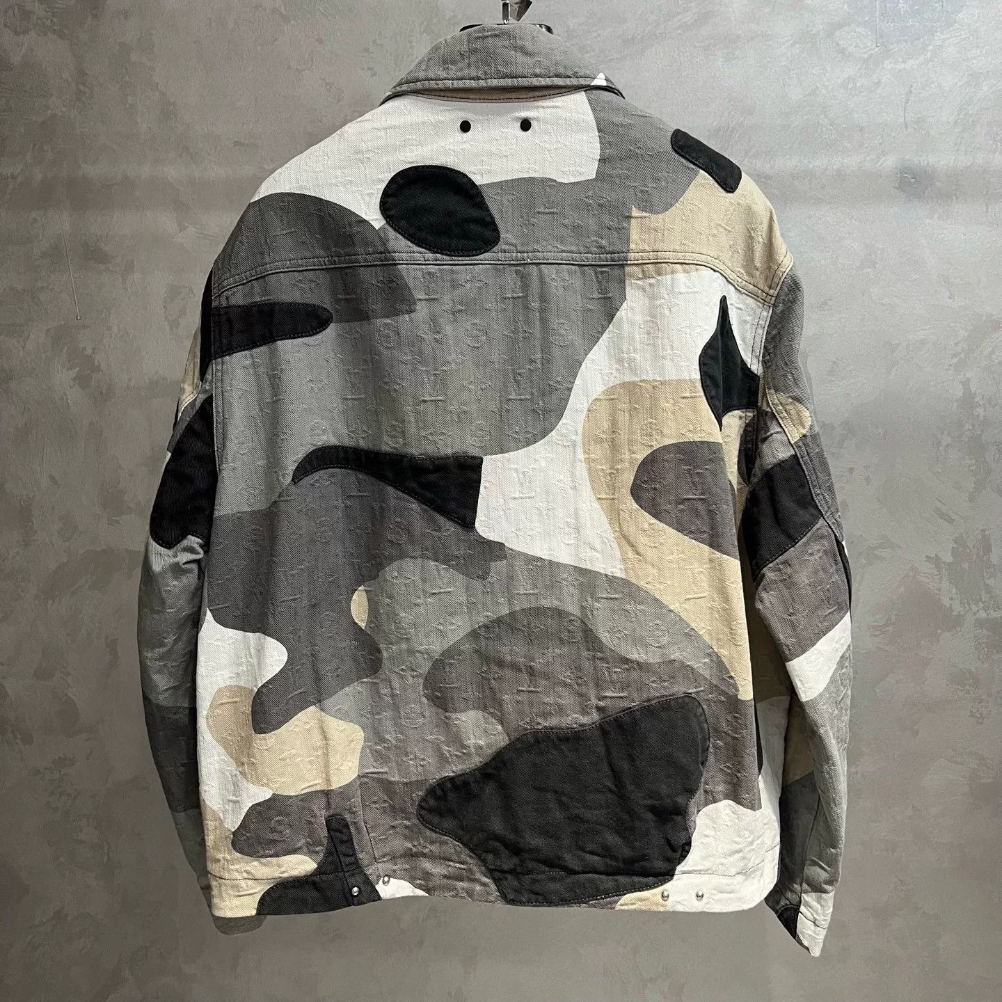 Louis Vuitton Louis Vuitton Denim Graphic Multi Light Jacket xs Men Size US XS / EU 42 / 0 - 2 Thumbnail
