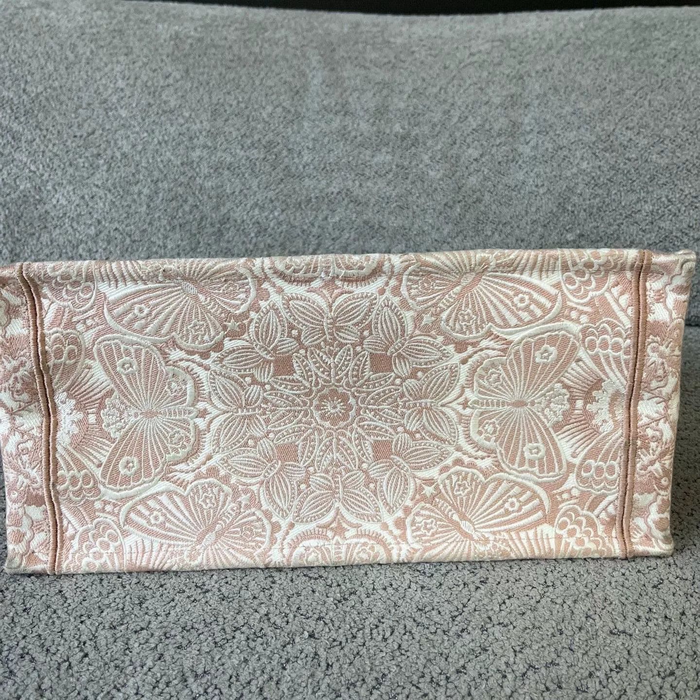 Dior Dior Tiger Printed Pink Shoulder Bag OS Women Size ONE SIZE - 2 Thumbnail