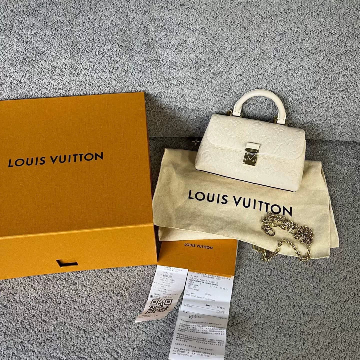 Louis Vuitton Louis Vuitton White Shoulder Bag OS Women Size ONE SIZE - 2 Thumbnail