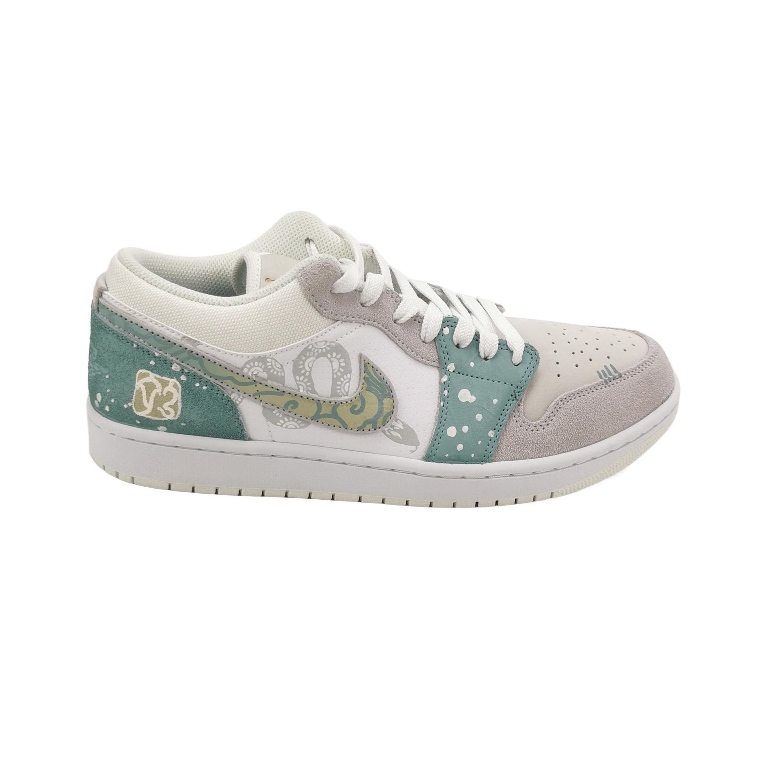 Nike Air Jordan Pattern Suede Low-Top Sneakers 44 Size US 11 / EU 44 - 2 Thumbnail