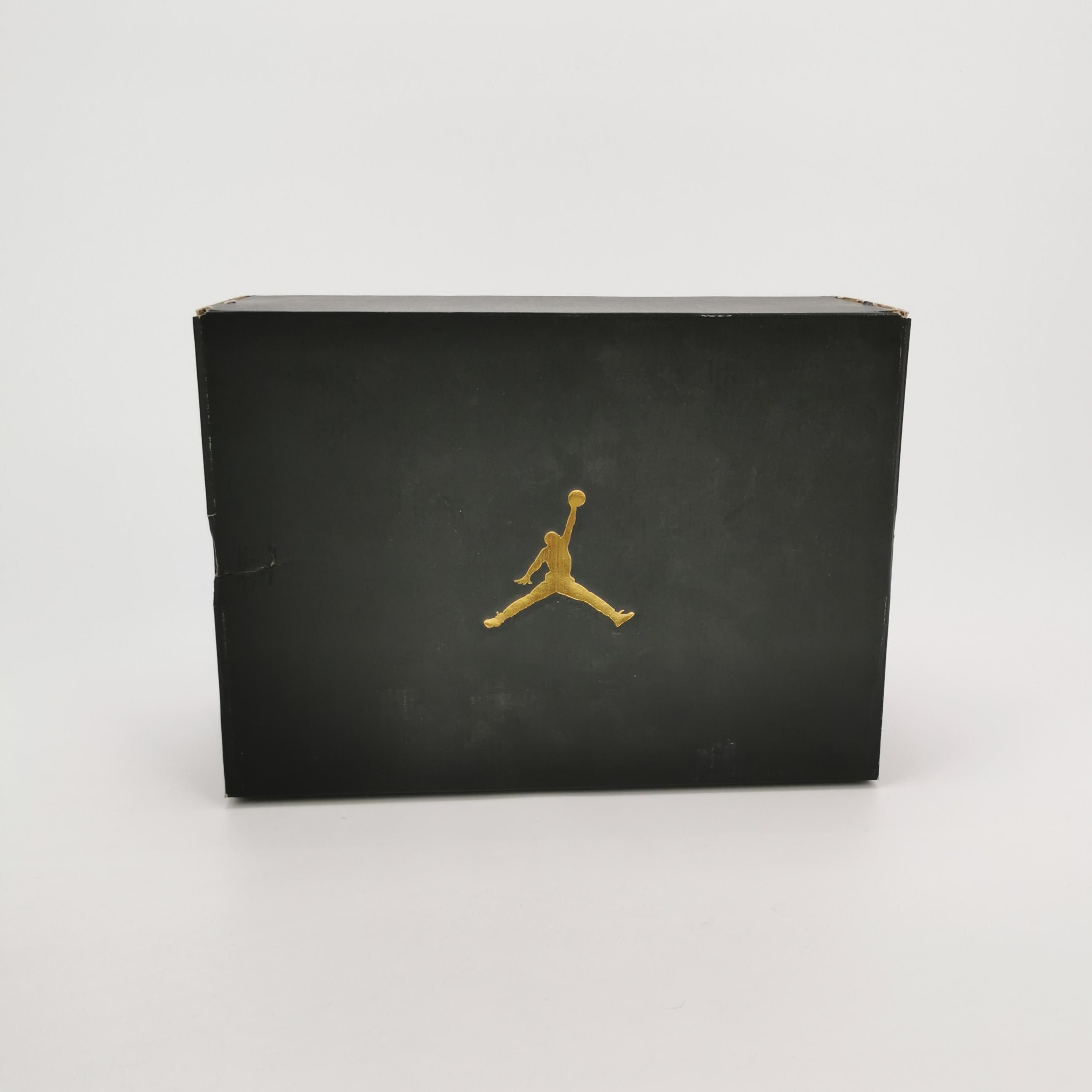 Nike Air Jordan Pattern Suede Low-Top Sneakers 44 Size US 11 / EU 44 - 7 Thumbnail