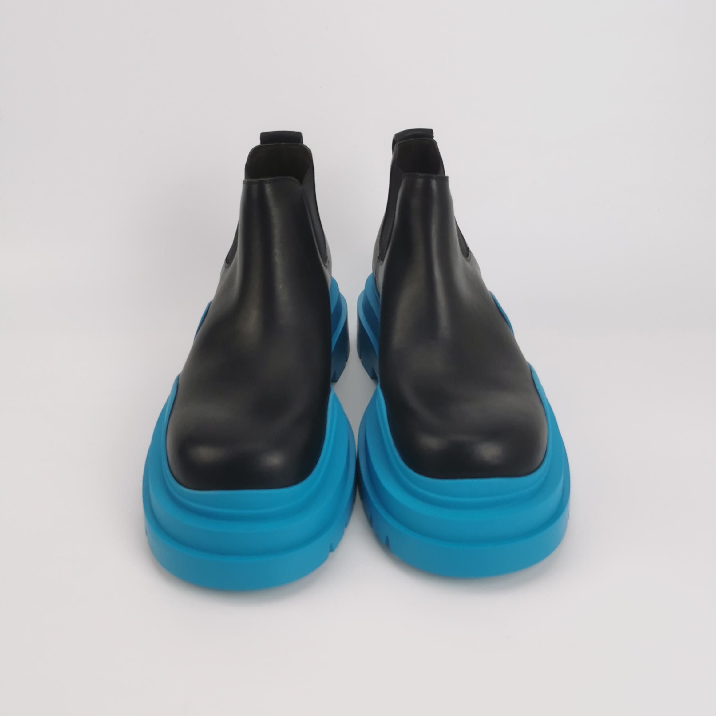 Bottega Veneta Bottega Veneta Blue Tire Lug Sole Chelsea Boots 41 Size US 8 / EU 41 - 4 Thumbnail