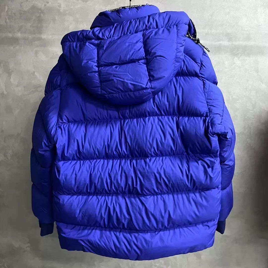 Moncler Moncler Down Cropped Blue Heavy Coat l Men Size US L / EU 52-54 / 3 - 2 Thumbnail
