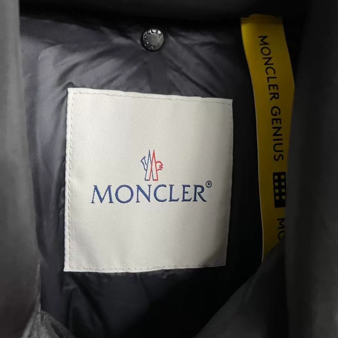 Moncler Moncler Collab Black Heavy Coat l Men Size US L / EU 52-54 / 3 - 3 Thumbnail