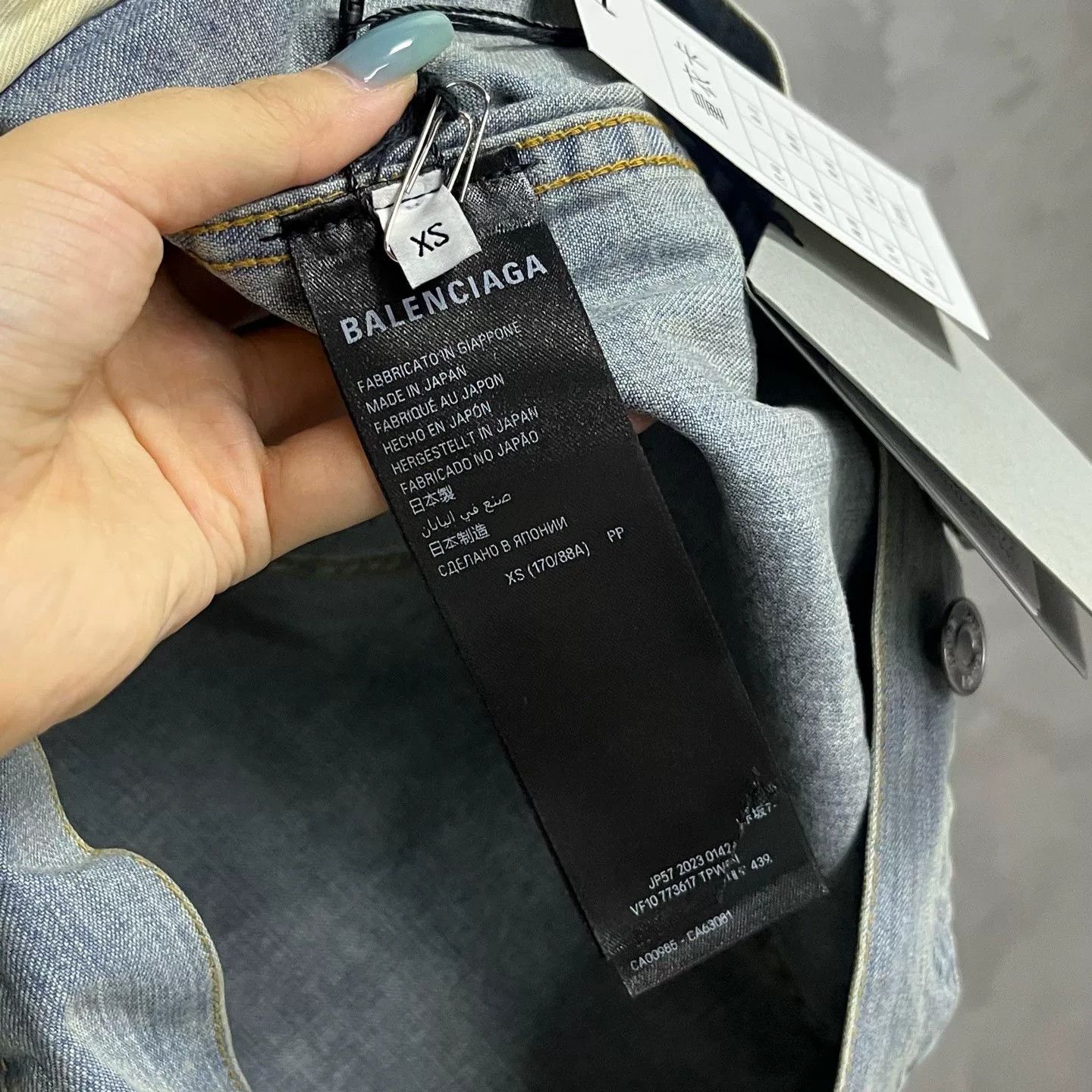 Balenciaga Balenciaga Printed Blue Light Jacket xs Men Size US XS / EU 42 / 0 - 4 Thumbnail