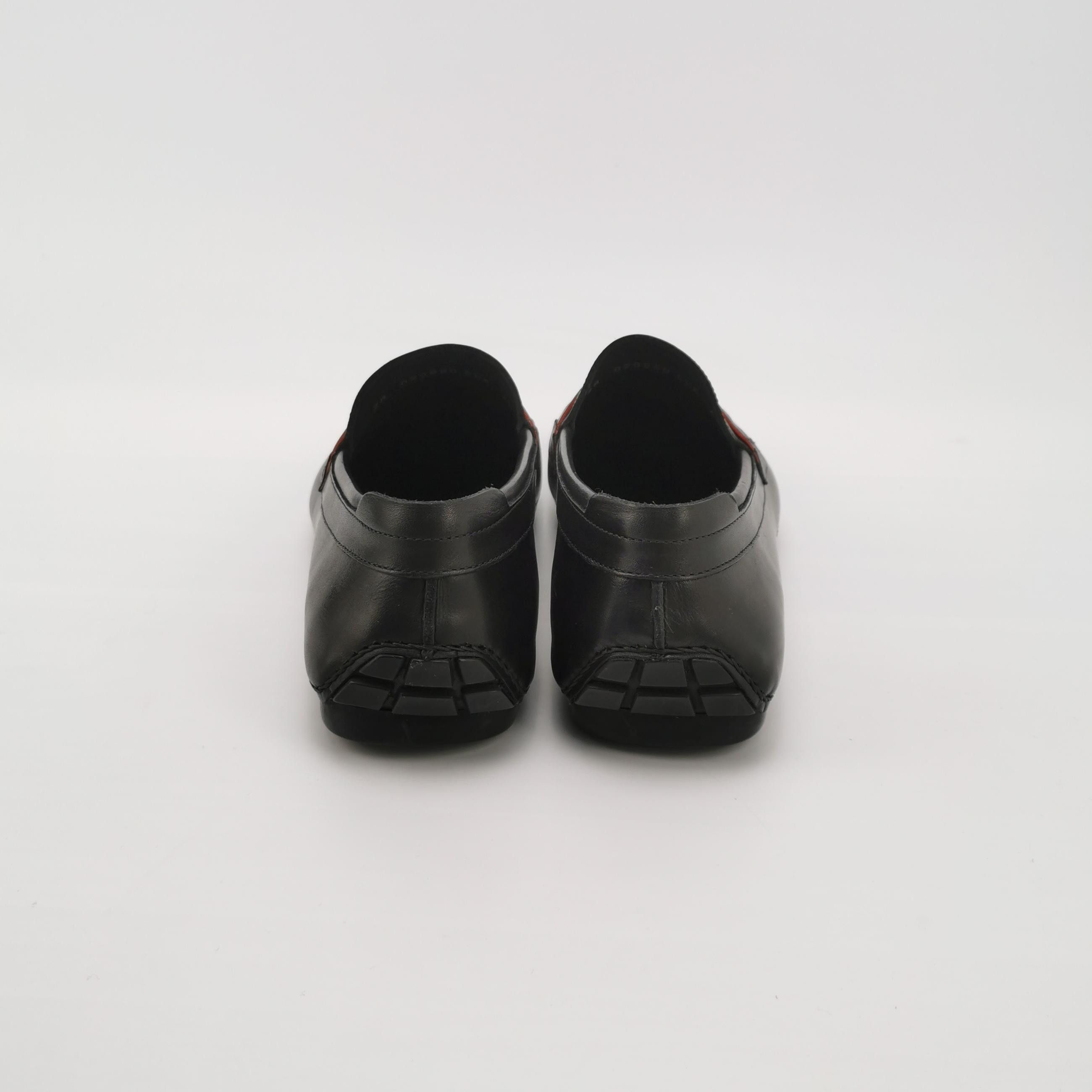 Salvatore Ferragamo Salvatore Ferragamo Striped Leather Loafers Size EU 40.5 Size US 7 / EU 40 - 5 Thumbnail