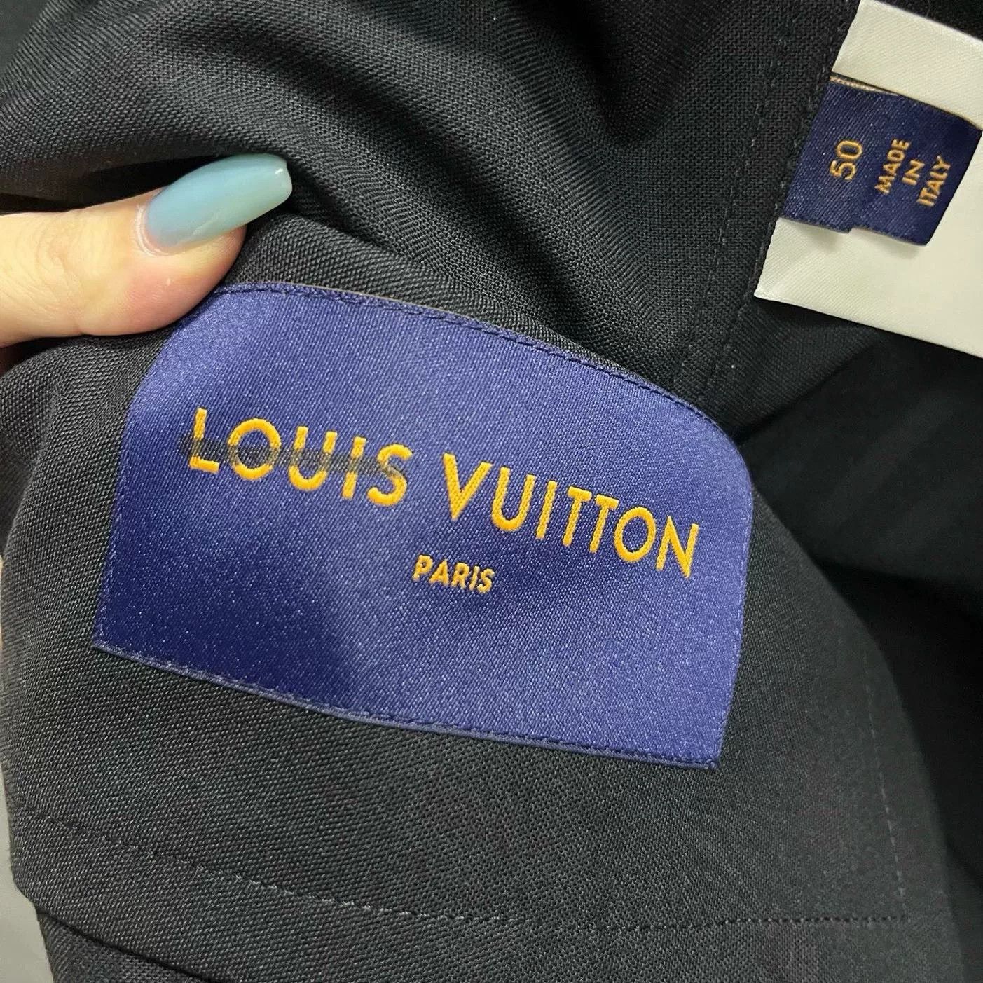 Louis Vuitton Louis Vuitton Black Shirt xs Men Size US XS / EU 42 / 0 - 3 Thumbnail