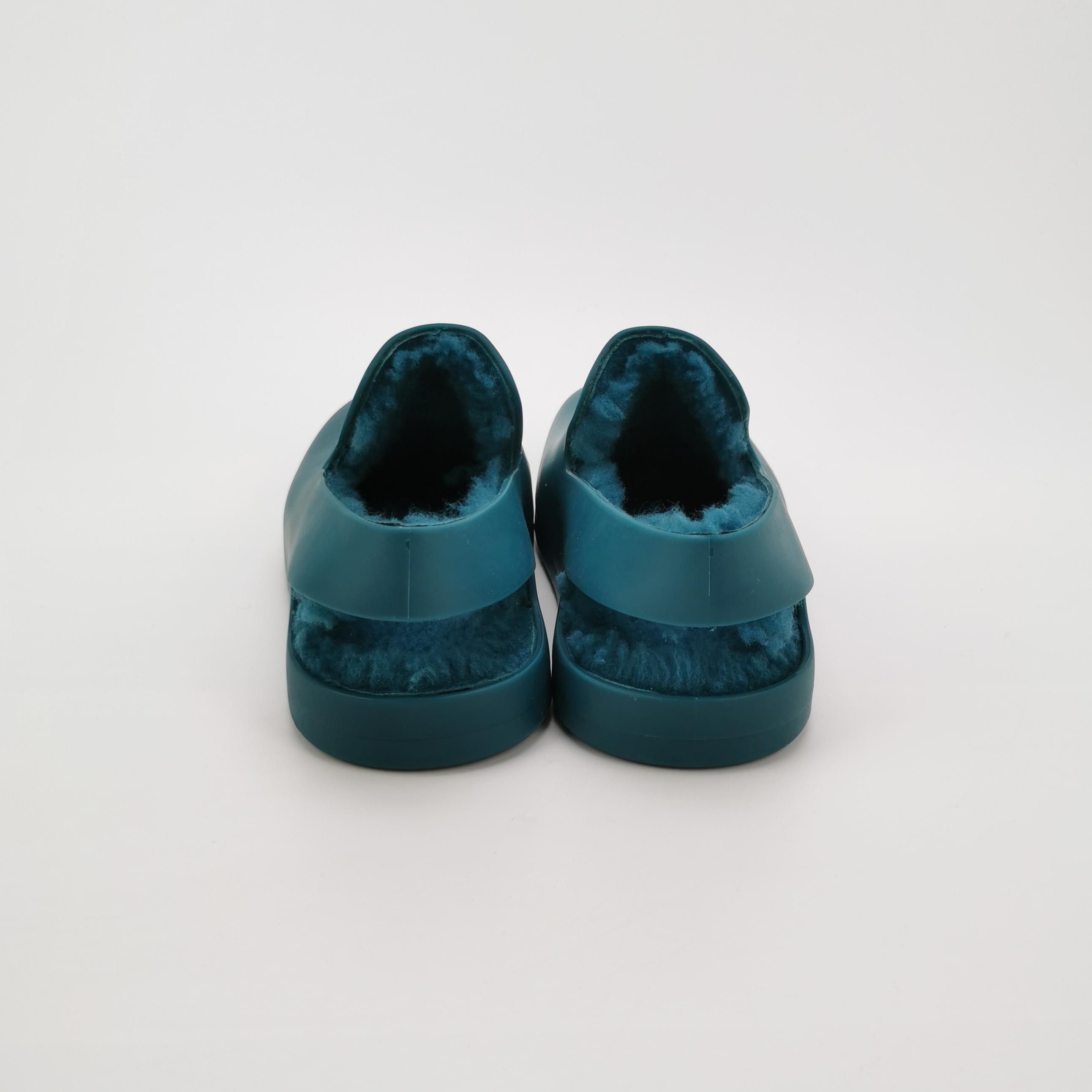 Bottega Veneta Bottega Veneta Shearling Lined Rubber Clogs Size 43 Size US 10 / EU 43 - 5 Thumbnail