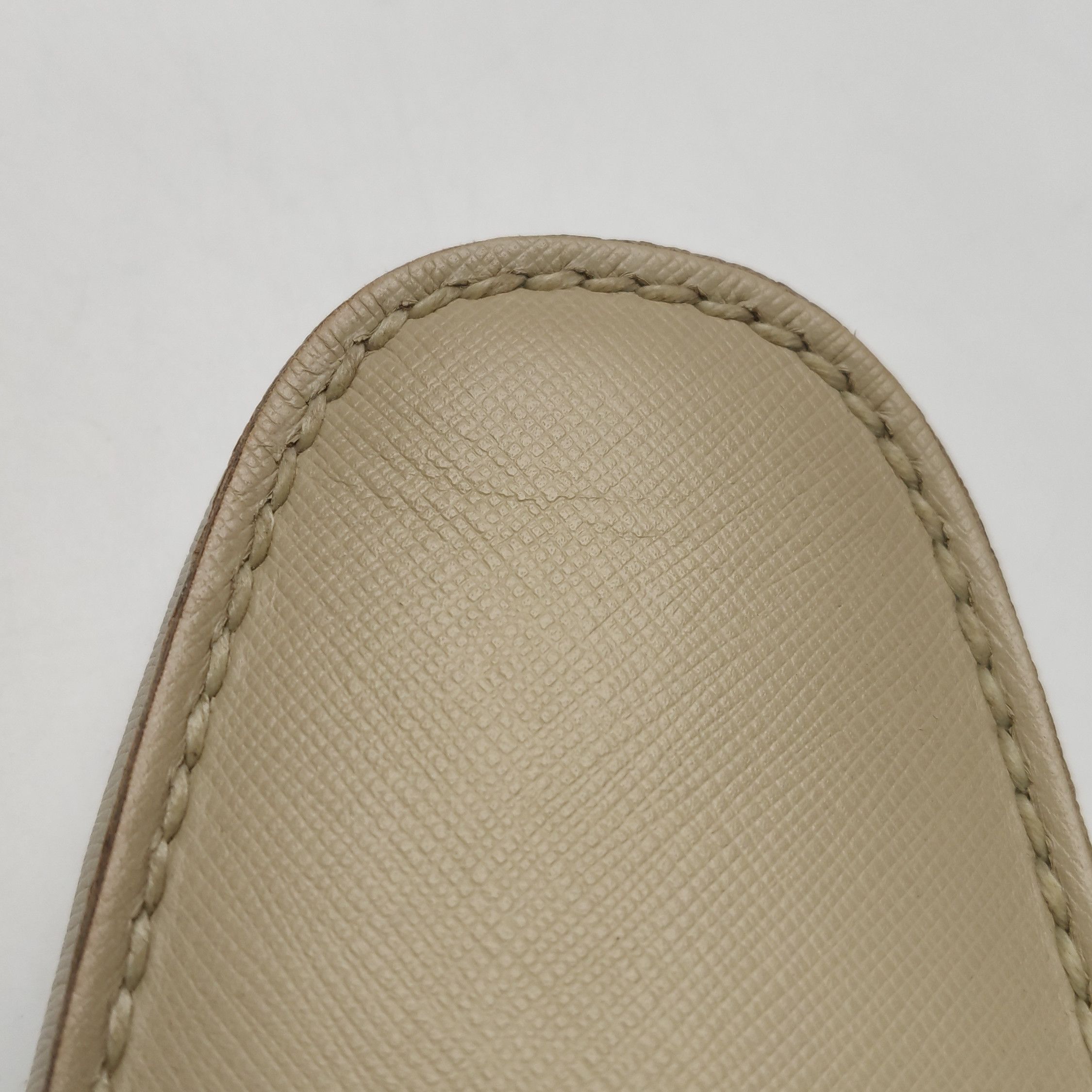 Prada Prada Saffiano Leather Triangle Logo Loafers 39.5 Size US 6 / EU 39 - 14 Thumbnail