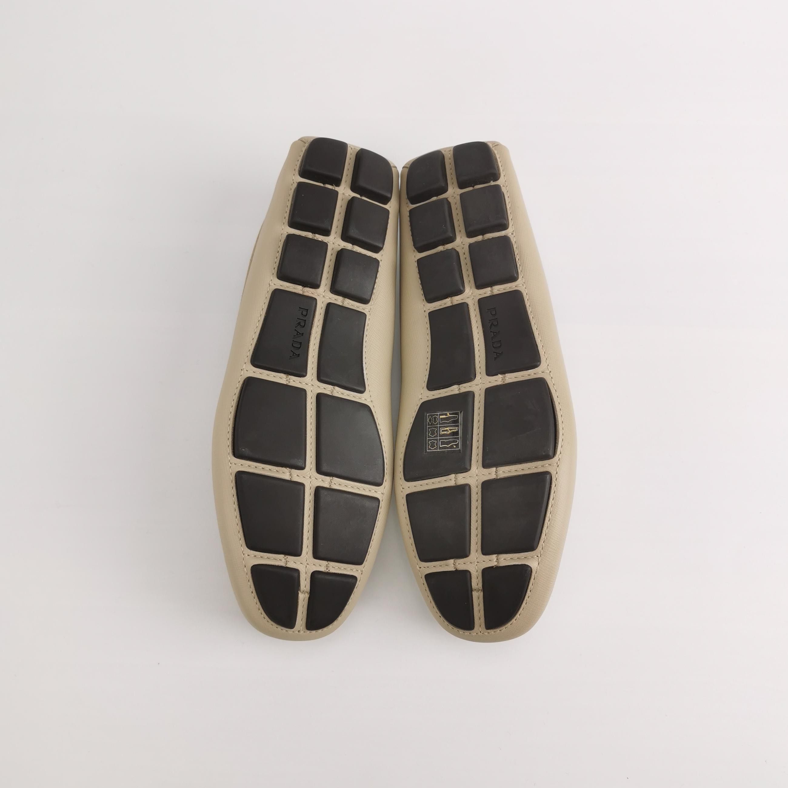 Prada Prada Saffiano Leather Triangle Logo Loafers 39.5 Size US 6 / EU 39 - 6 Thumbnail