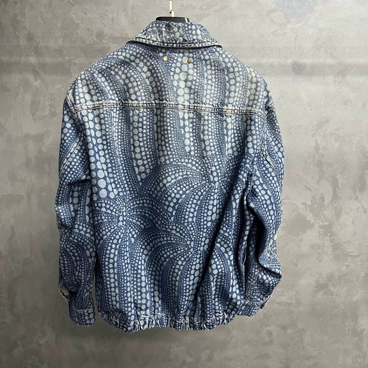 Louis Vuitton Louis Vuitton Collab Graphic Orange Light Jacket xs Men Size US XS / EU 42 / 0 - 2 Thumbnail