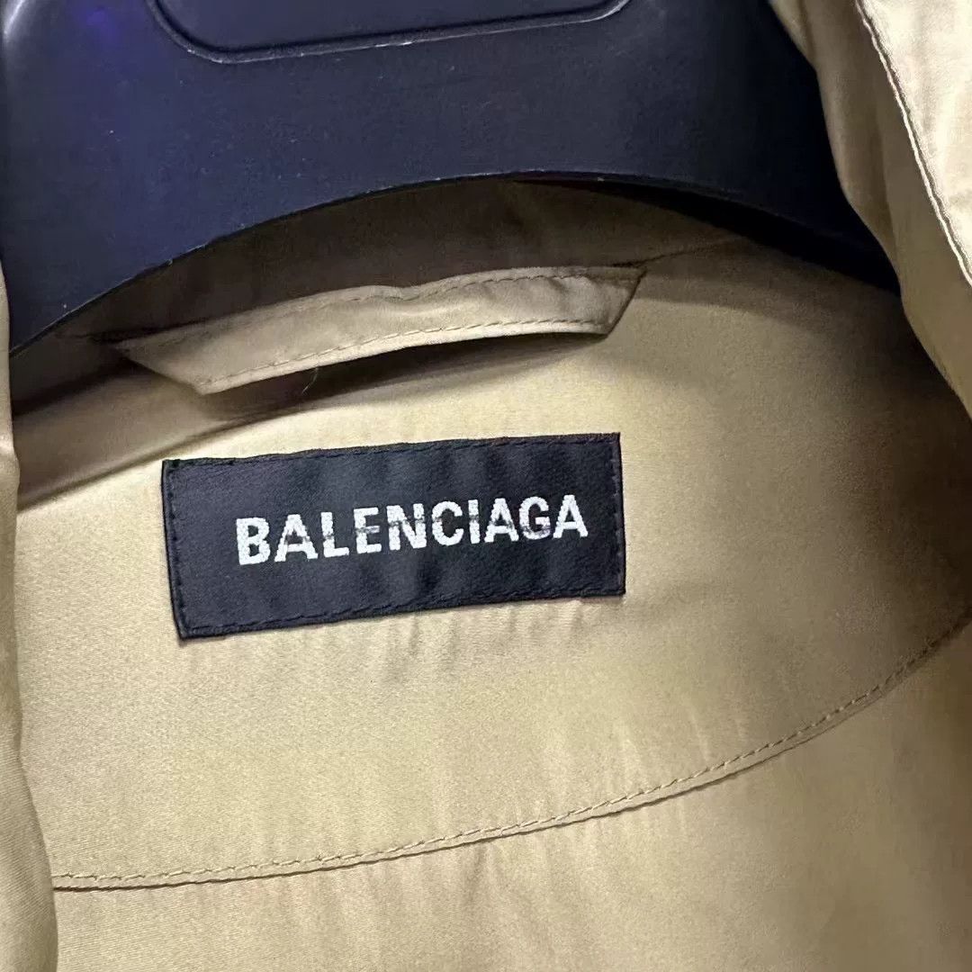 Balenciaga Balenciaga Retro Beige Light Jacket xs Men Size US XS / EU 42 / 0 - 3 Thumbnail