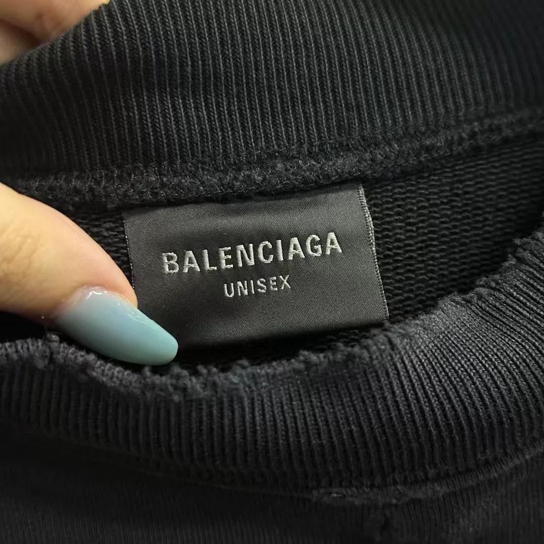Balenciaga Balenciaga Retro Printed Black Hoodie l Men Size US L / EU 52-54 / 3 - 3 Thumbnail