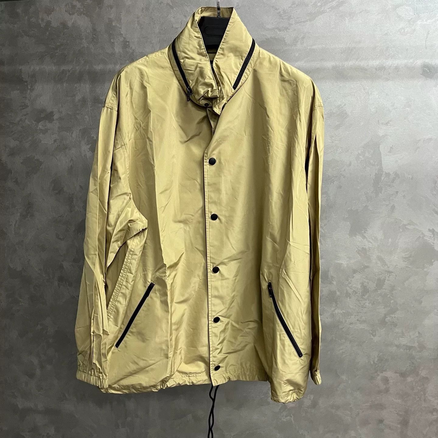 Balenciaga Balenciaga Retro Beige Light Jacket xs Men Size US XS / EU 42 / 0 - 2 Thumbnail