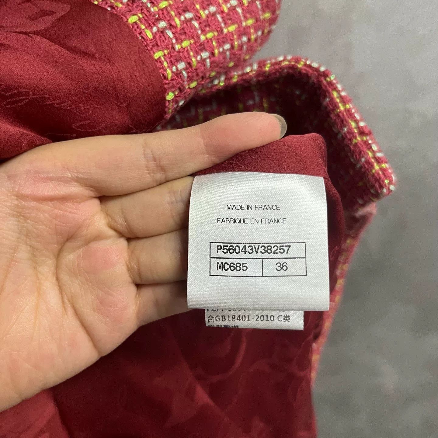 Chanel Chanel Red Jacket XS Women Size XS / US 0-2 / IT 36-38 - 5 Thumbnail