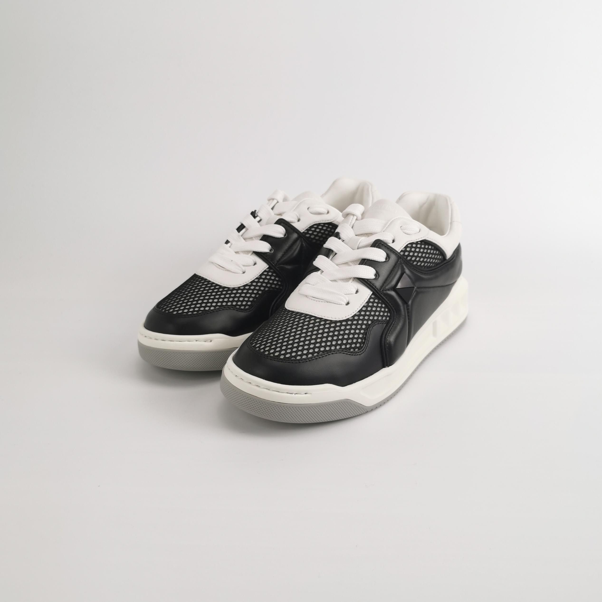 Valentino Valentino One Stud Leather Mesh Sneakers 41 Size US 8 / EU 41 - 3 Thumbnail