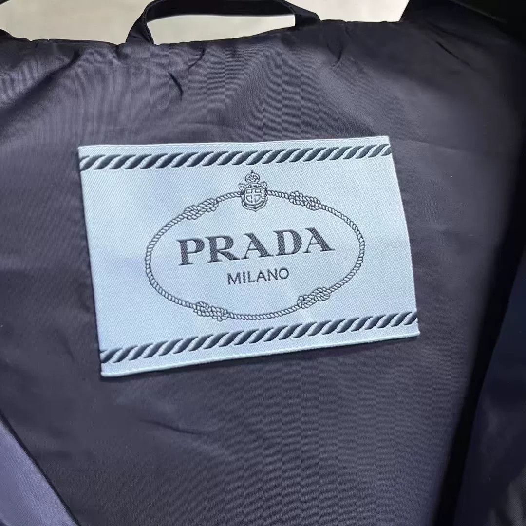 Prada Prada Printed Black Light Jacket xs Men Size US XS / EU 42 / 0 - 3 Thumbnail