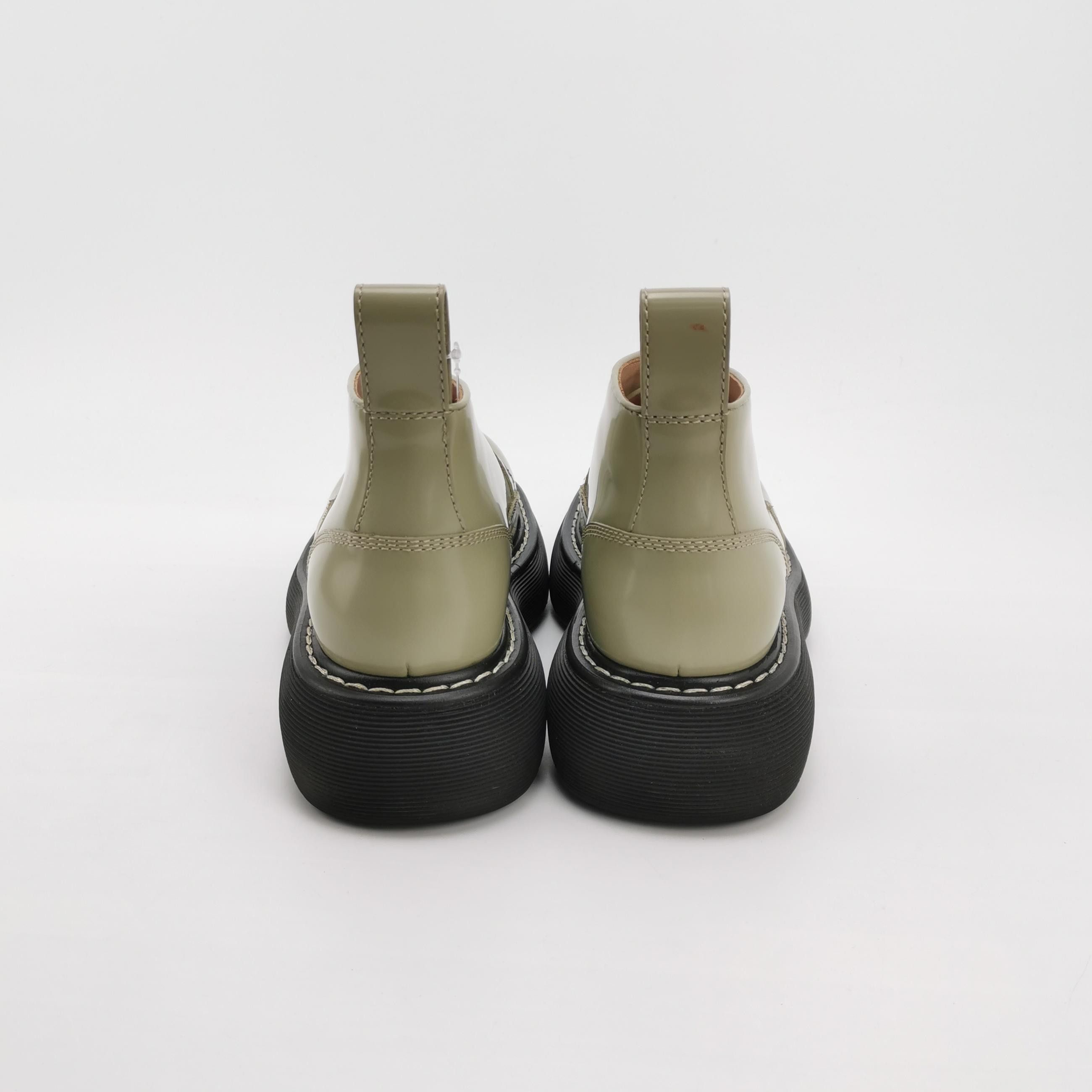 Bottega Veneta Bottega Veneta Swell Calfskin Ankle Boots EU 39 Size US 6 / EU 39 - 5 Thumbnail