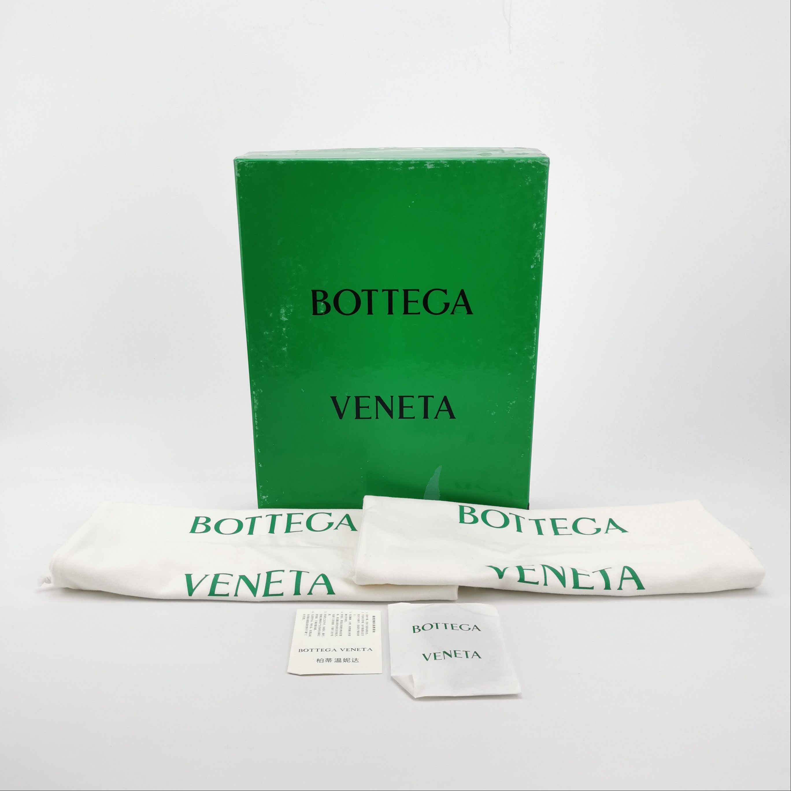 Bottega Veneta Bottega Veneta Swell Calfskin Ankle Boots EU 39 Size US 6 / EU 39 - 8 Thumbnail