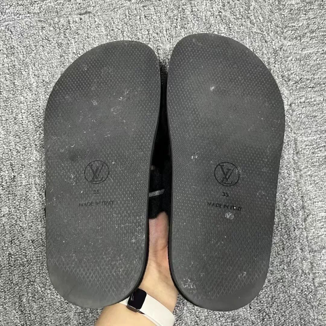 Louis Vuitton Louis Vuitton Wool Black Sandals us_5 Women Size US 5 / IT 35 - 5 Thumbnail
