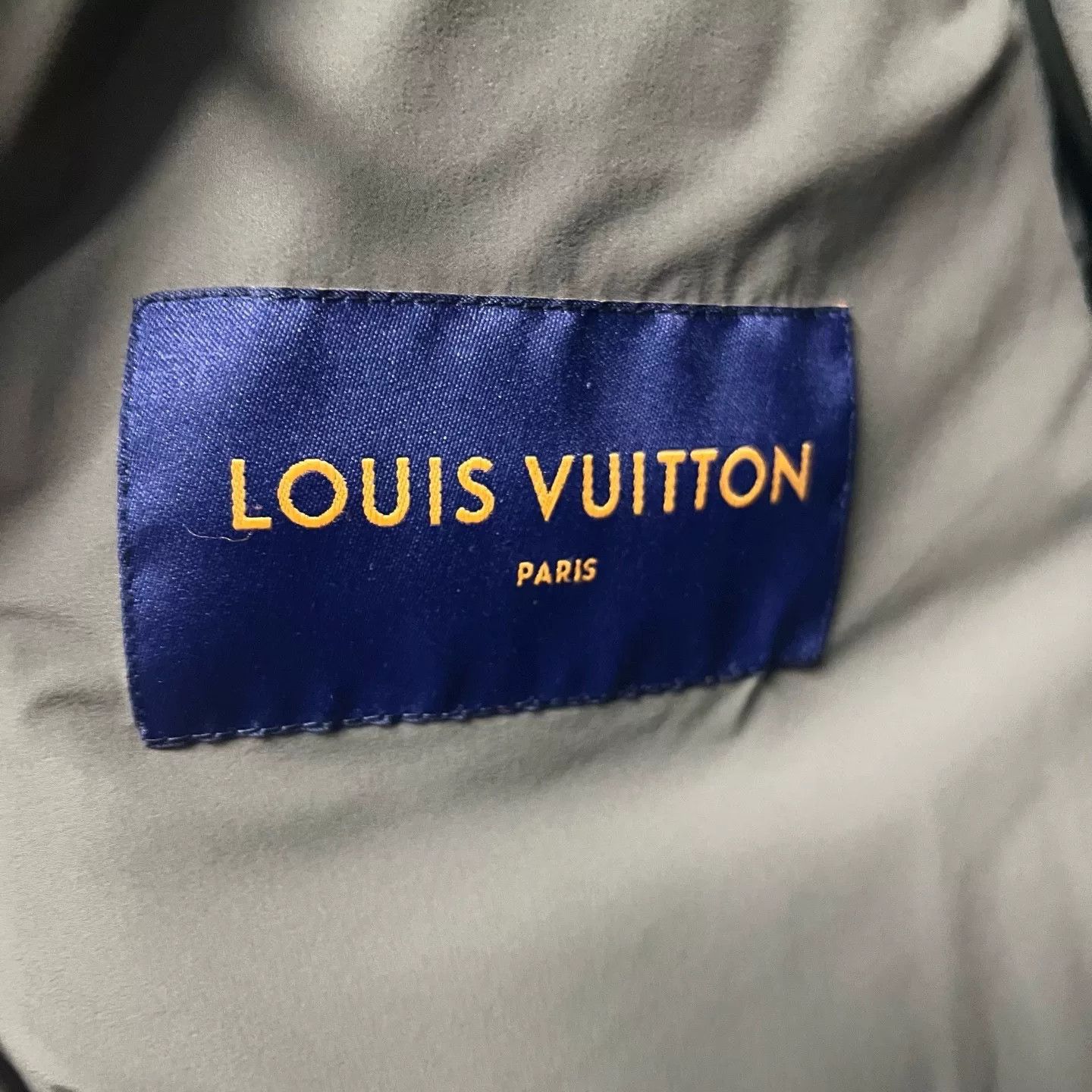 Louis Vuitton Louis Vuitton Floral Green Light Jacket s Men Size US S / EU 44-46 / 1 - 4 Thumbnail