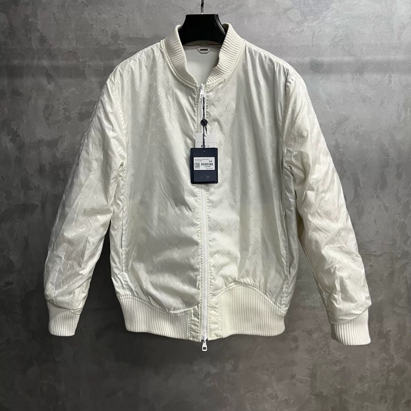 Louis Vuitton Louis Vuitton Leather Printed White Light Jacket m Men Size US M / EU 48-50 / 2 - 3 Thumbnail