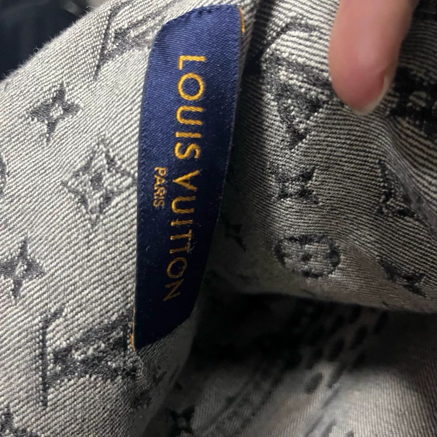 Louis Vuitton Louis Vuitton Casual Denim Black Light Jacket m Men Size US M / EU 48-50 / 2 - 5 Thumbnail