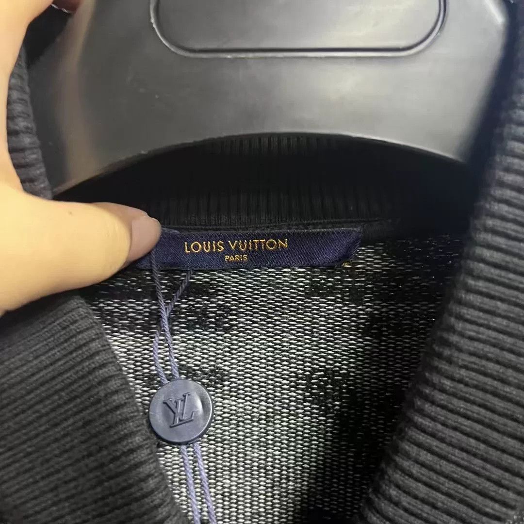 Louis Vuitton Louis Vuitton Retro Black Hoodie xl Men Size US XL / EU 56 / 4 - 4 Thumbnail