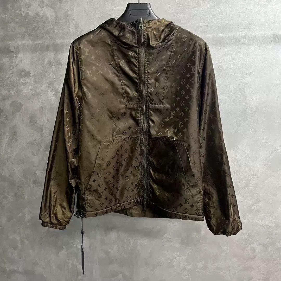Louis Vuitton Louis Vuitton Casual Oversized Brown Light Jacket xs Men Size US XS / EU 42 / 0 - 3 Thumbnail
