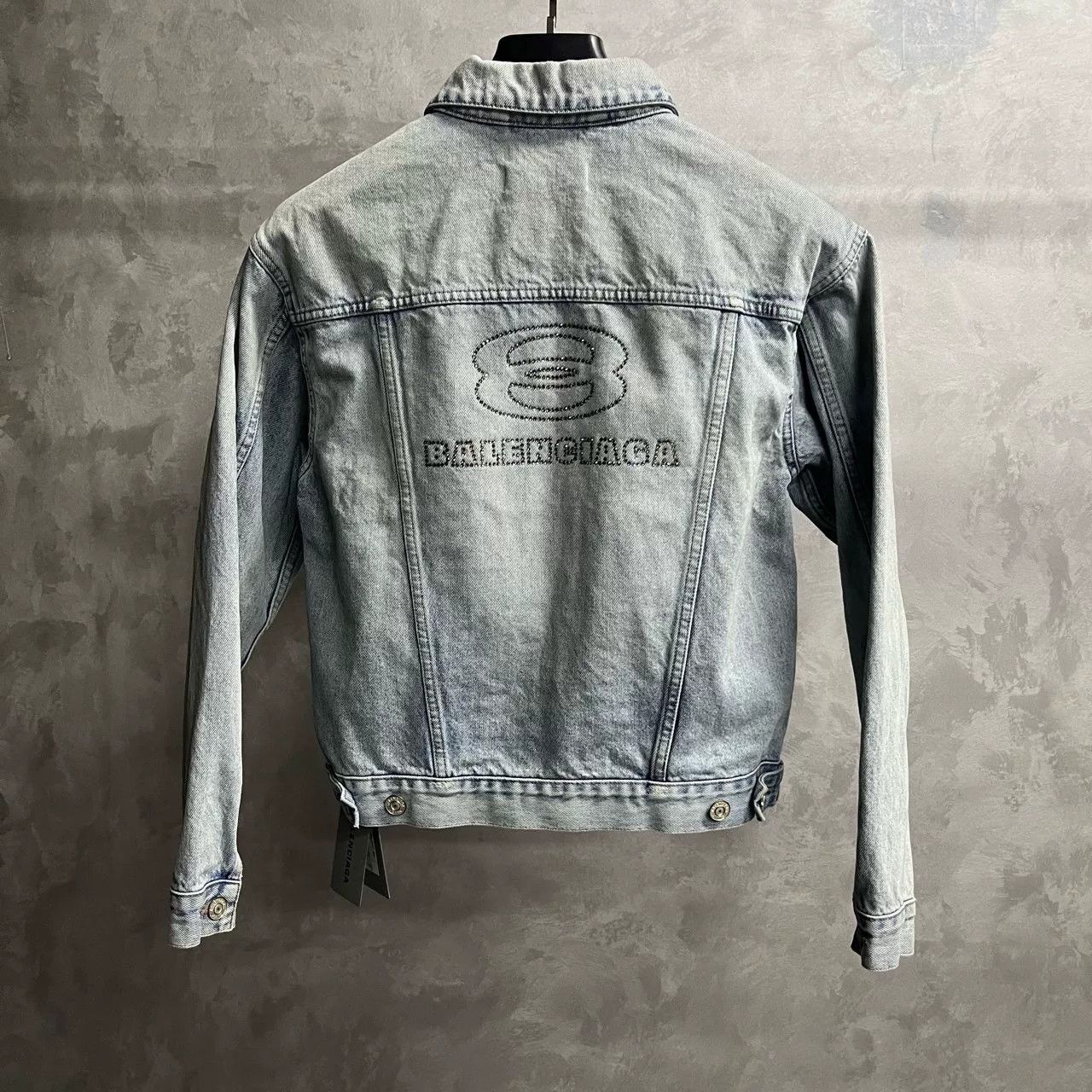 Balenciaga Balenciaga Retro Printed Blue Light Jacket xs Men Size US XS / EU 42 / 0 - 2 Thumbnail