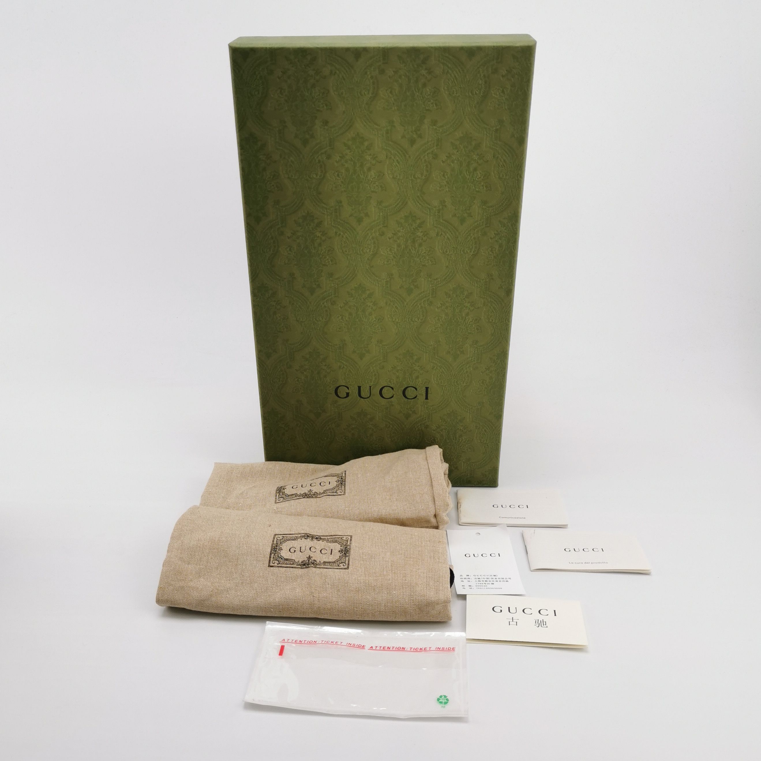 Gucci Gucci Interlocking G Chain Leather Loafers UK 5.5 Size US 6 / EU 39 - 7 Thumbnail