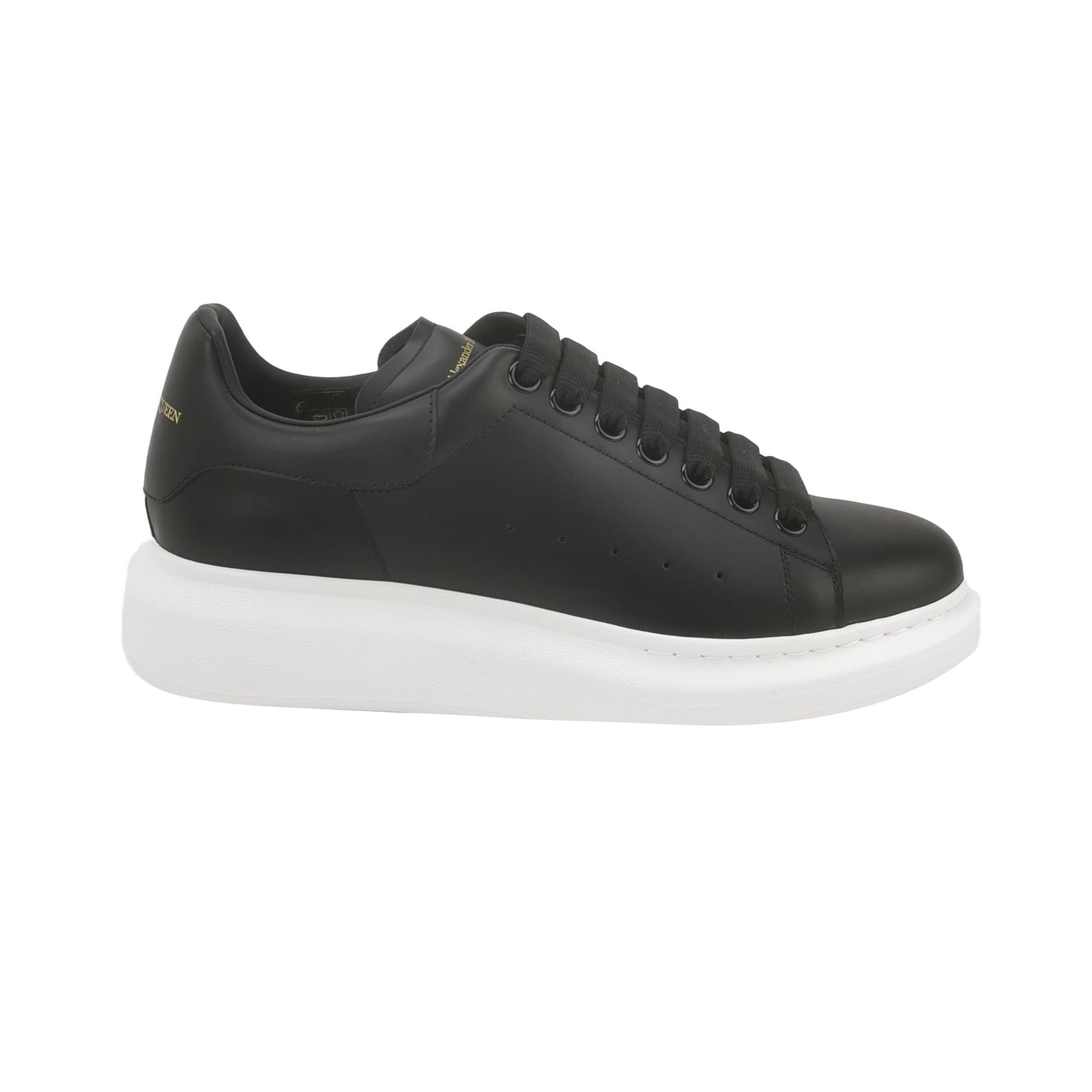 Alexander McQueen Alexander McQueen Black Leather Oversized Sneakers 41 Size US 8 / EU 41 - 2 Thumbnail