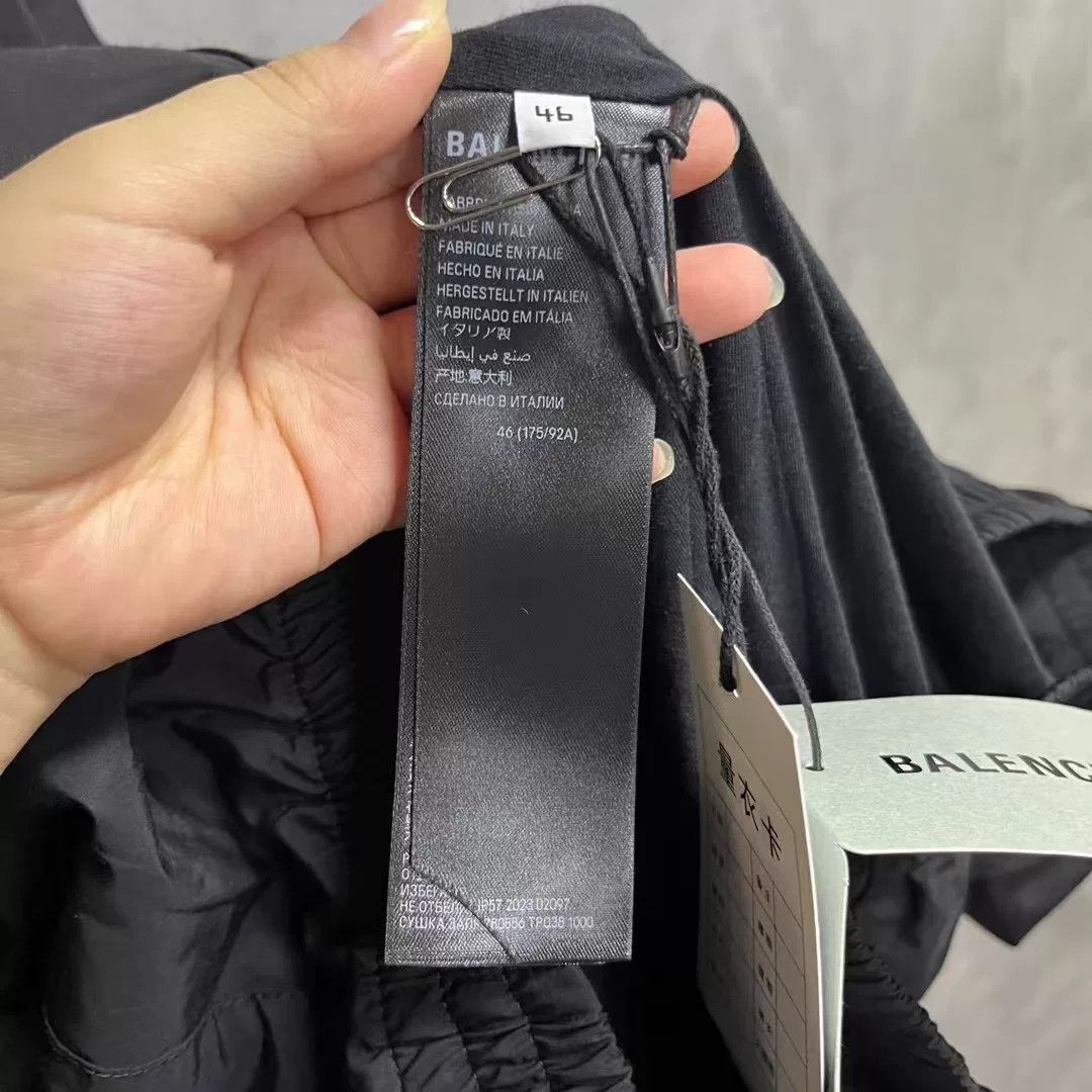 Balenciaga Balenciaga Printed Black Light Jacket xs Men Size US XS / EU 42 / 0 - 4 Thumbnail
