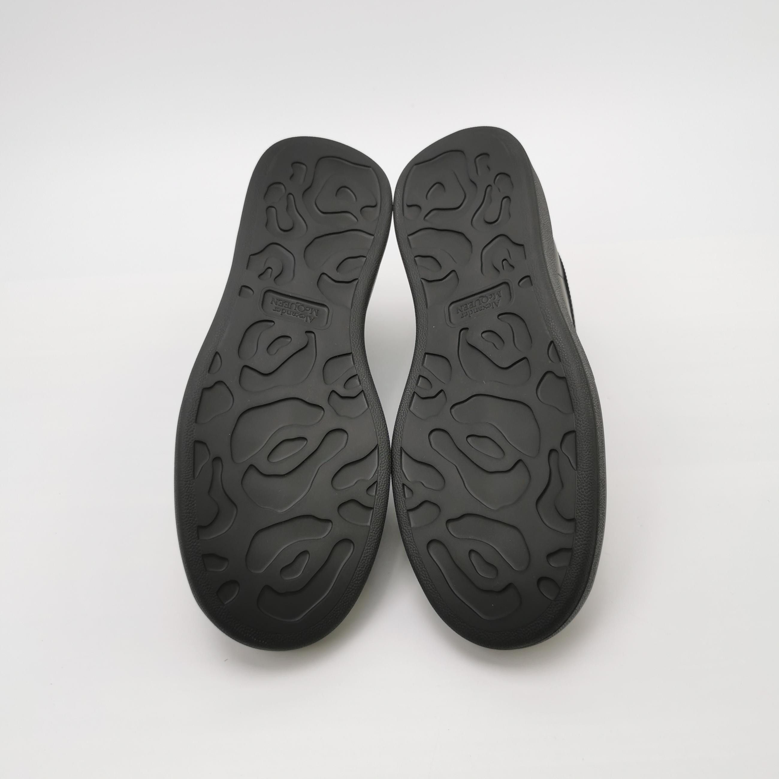 Alexander McQueen Alexander McQueen Black Leather Low-Top Sneakers 42 Size US 9 / EU 42 - 6 Thumbnail