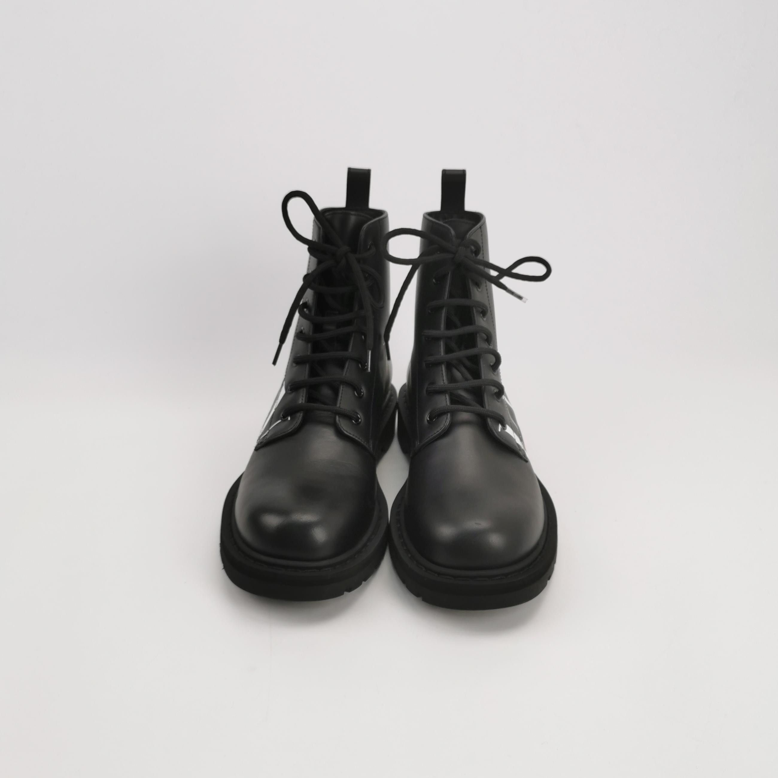 Valentino Valentino VLTN Logo Leather Combat Boots EU 41 Size US 8 / EU 41 - 4 Thumbnail