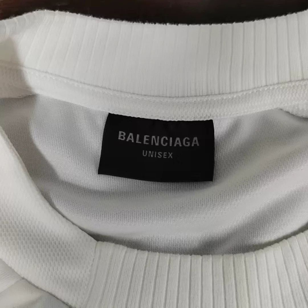 Balenciaga Balenciaga Retro Printed White T-Shirt xs Men Size US XS / EU 42 / 0 - 7 Thumbnail