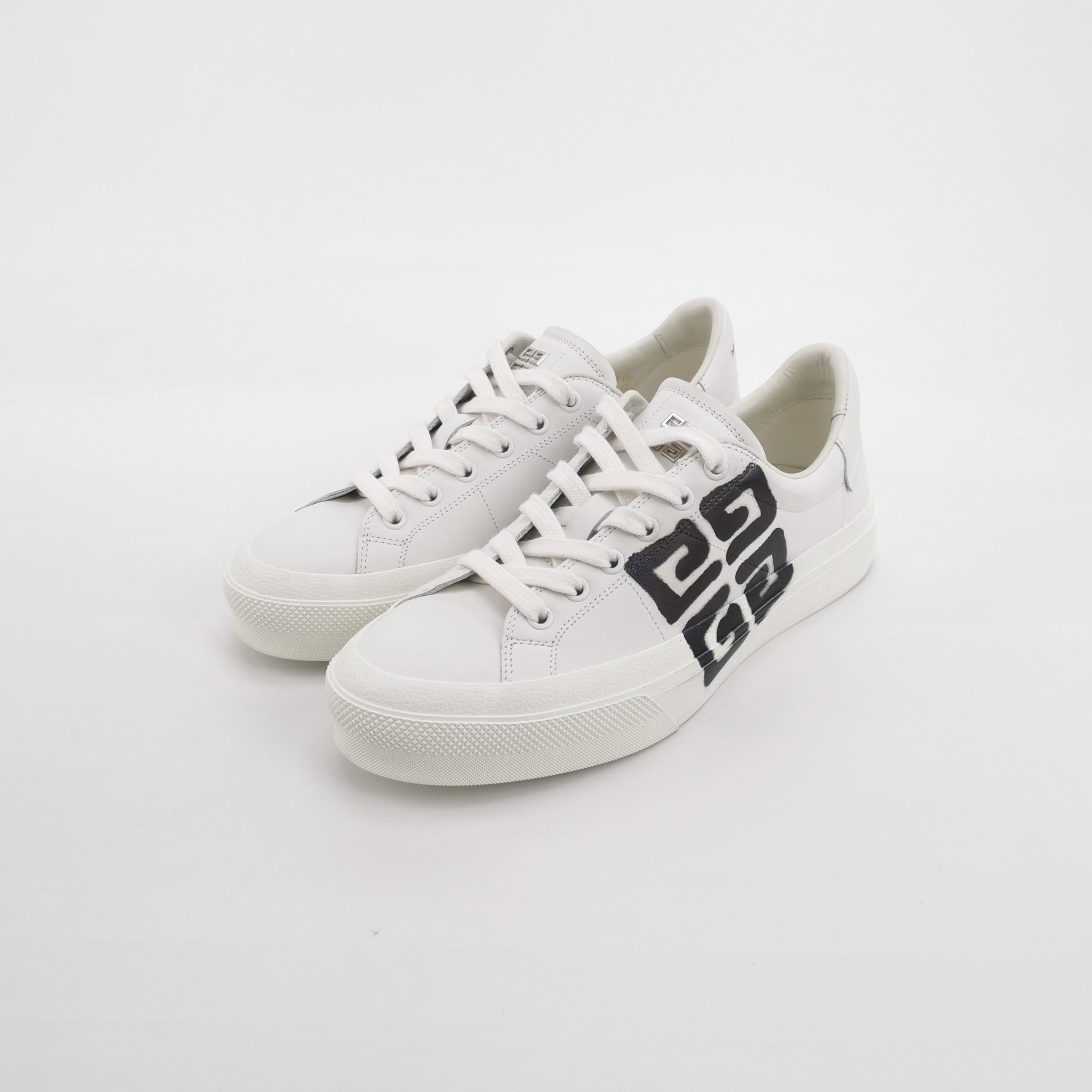 Givenchy Givenchy 4G Logo Print Leather Sneakers 39 Size US 6 / EU 39 - 3 Thumbnail