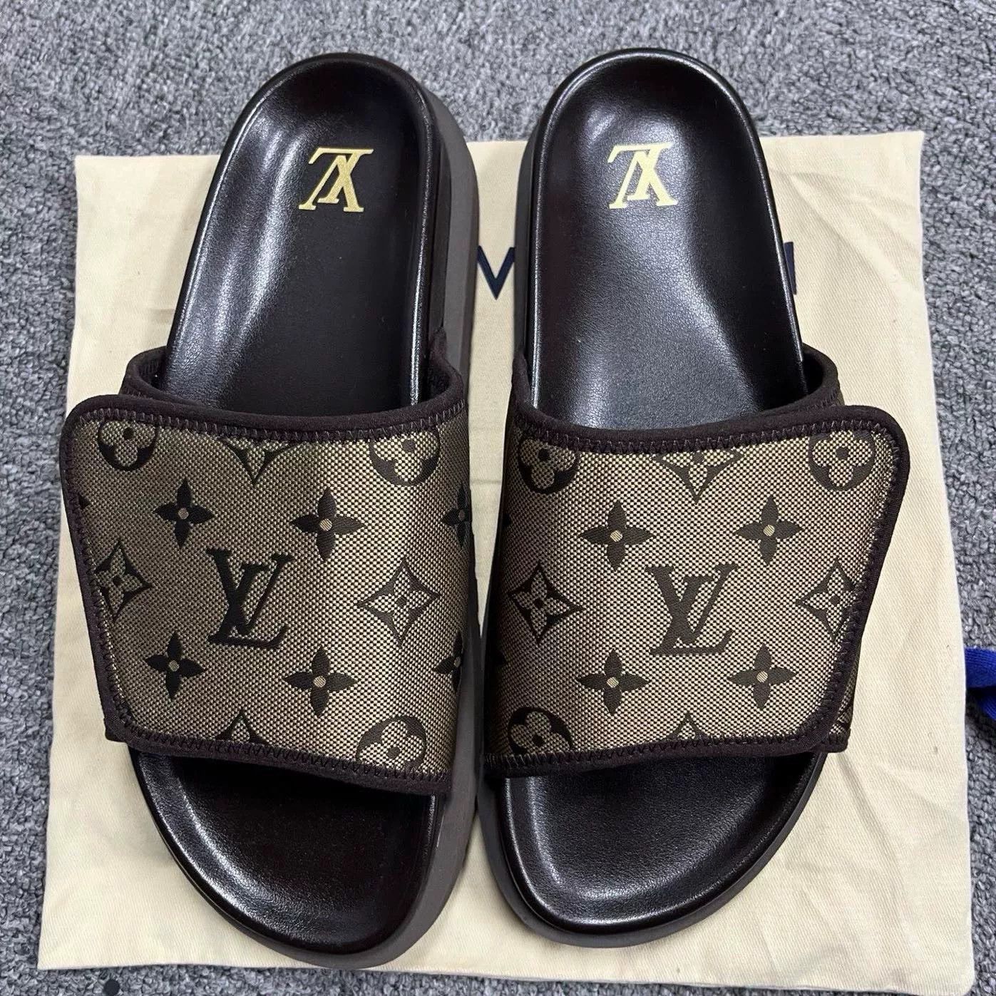 Louis Vuitton Louis Vuitton Sandals 8 Men Size US 8 / EU 41 - 2 Thumbnail