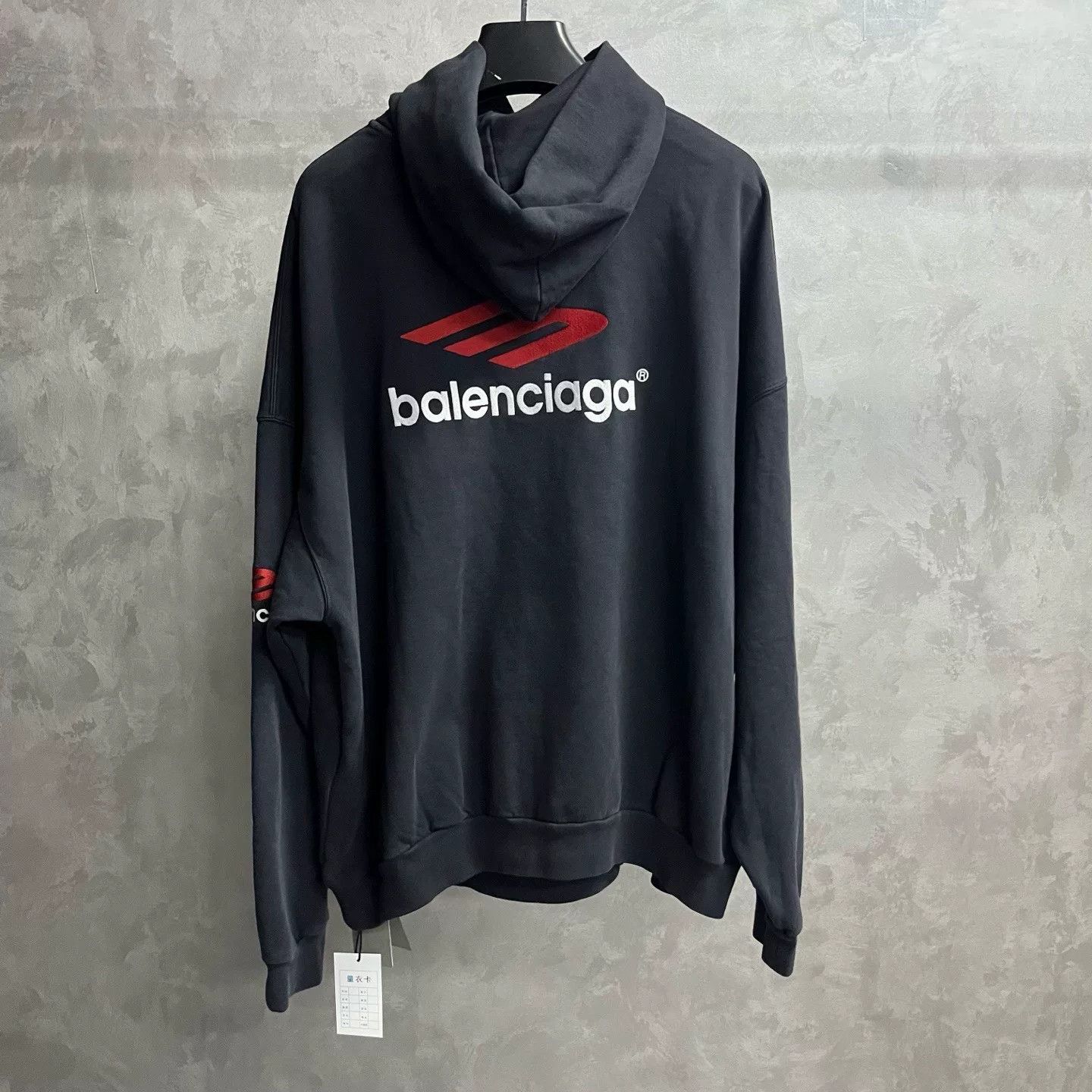 Balenciaga Balenciaga Casual Printed Black Hoodie xs Men Size US XS / EU 42 / 0 - 2 Thumbnail