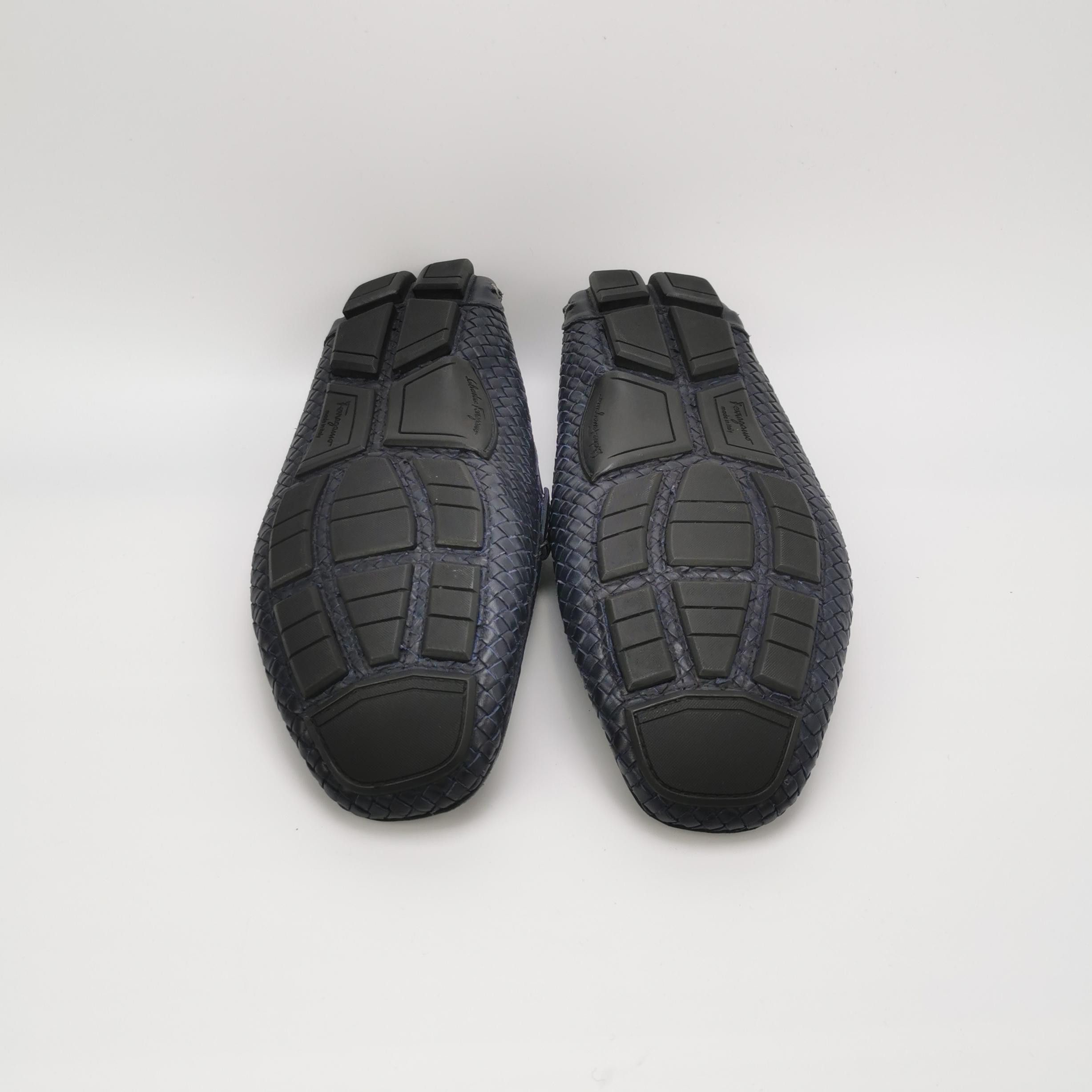 Salvatore Ferragamo Ferragamo Woven Leather Gancini Loafers 43 Size US 10 / EU 43 - 6 Thumbnail