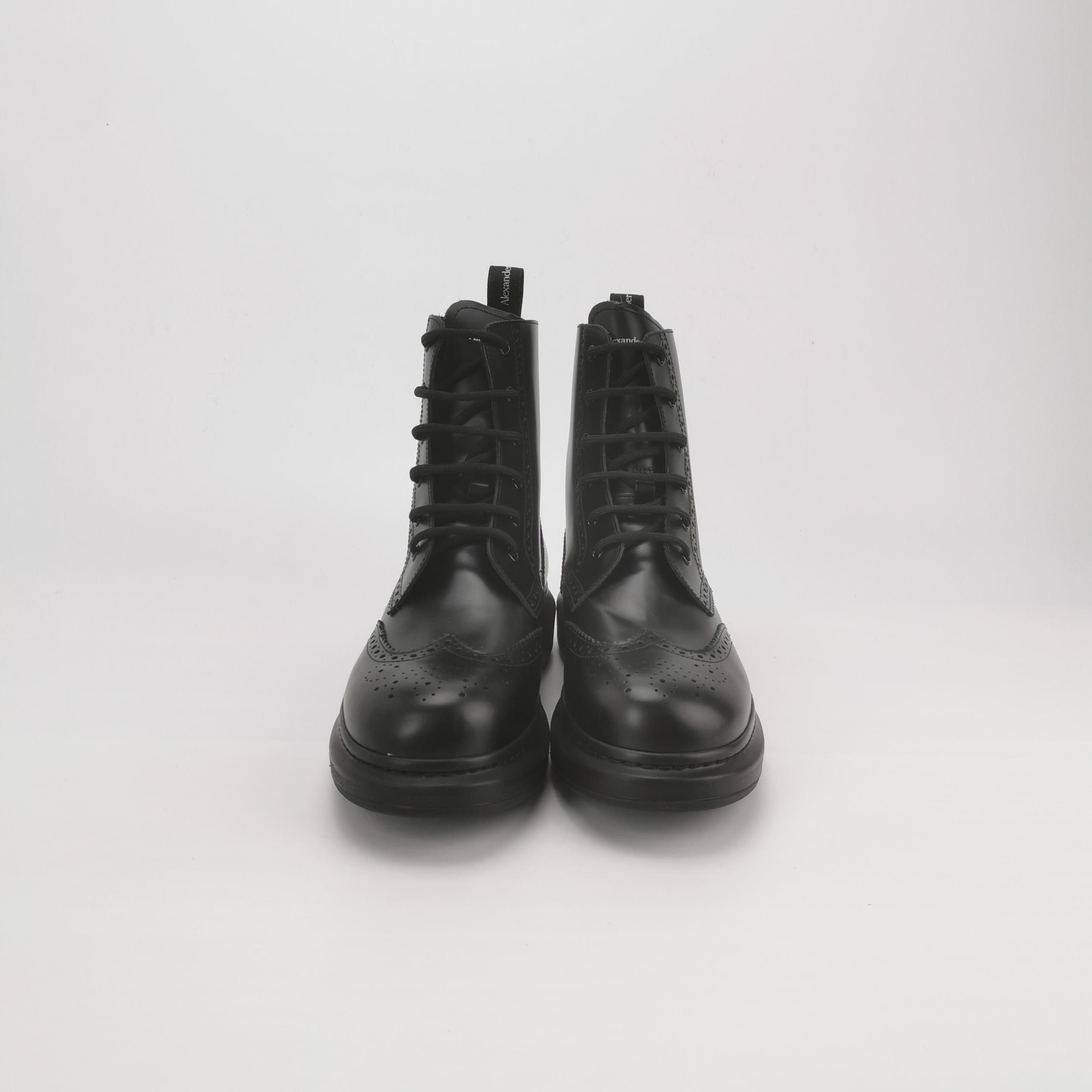 Alexander McQueen Alexander McQueen Hybrid Leather Brogue Boots EU 42 Size US 9 / EU 42 - 4 Thumbnail