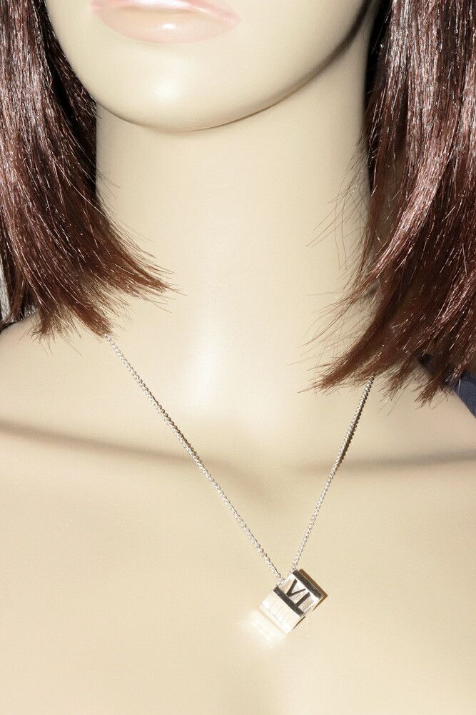 Tiffany & Co. Tiffany & Co. Tiffany & Co. Atlas Cube SV925 Pendant Necklace Precious Metal Necklace DUTY FREE for USA Size ONE SIZE - 2 Thumbnail