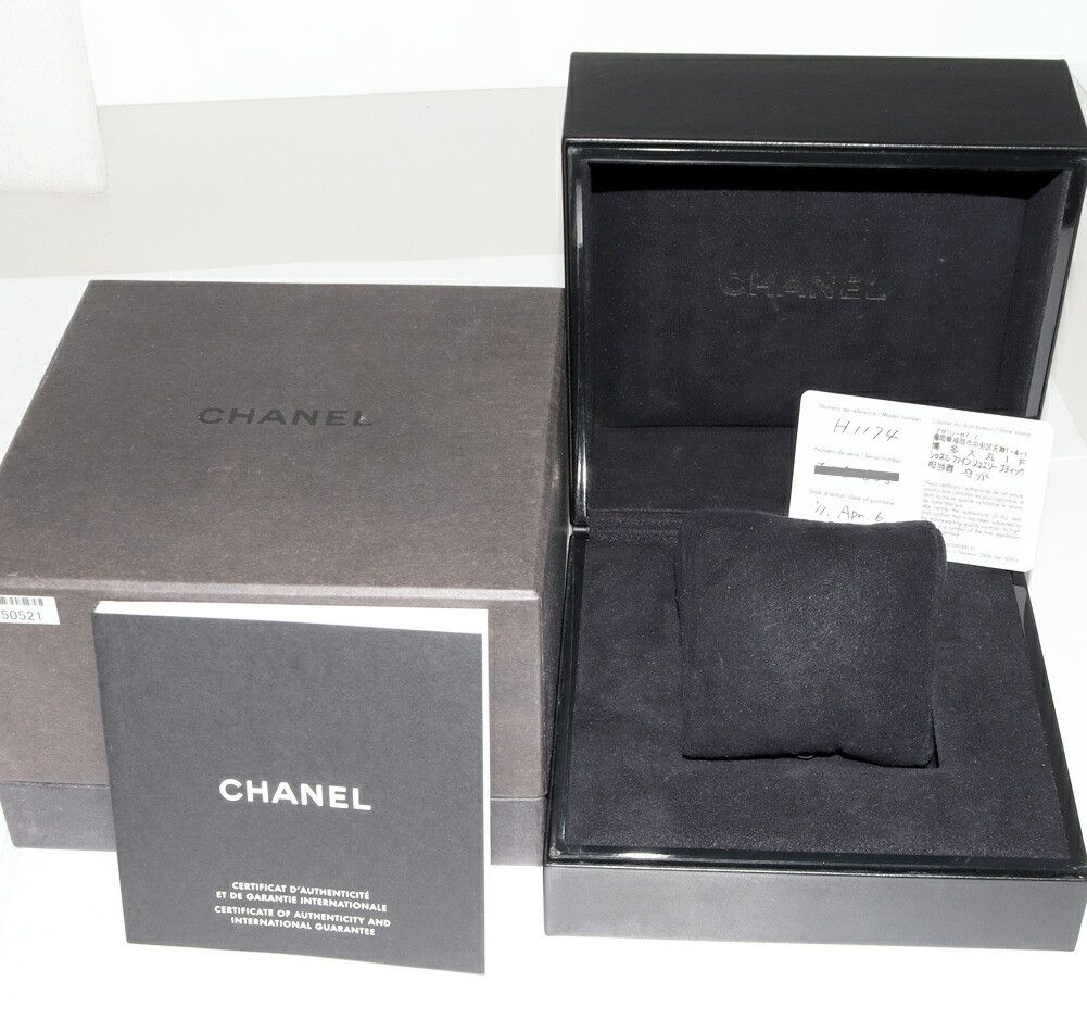 Chanel Chanel Chanel J12 Black Ceramic Chronograph Glass / Ceramic Automatic H1174 DUTY FREE for USA Size ONE SIZE - 3 Thumbnail