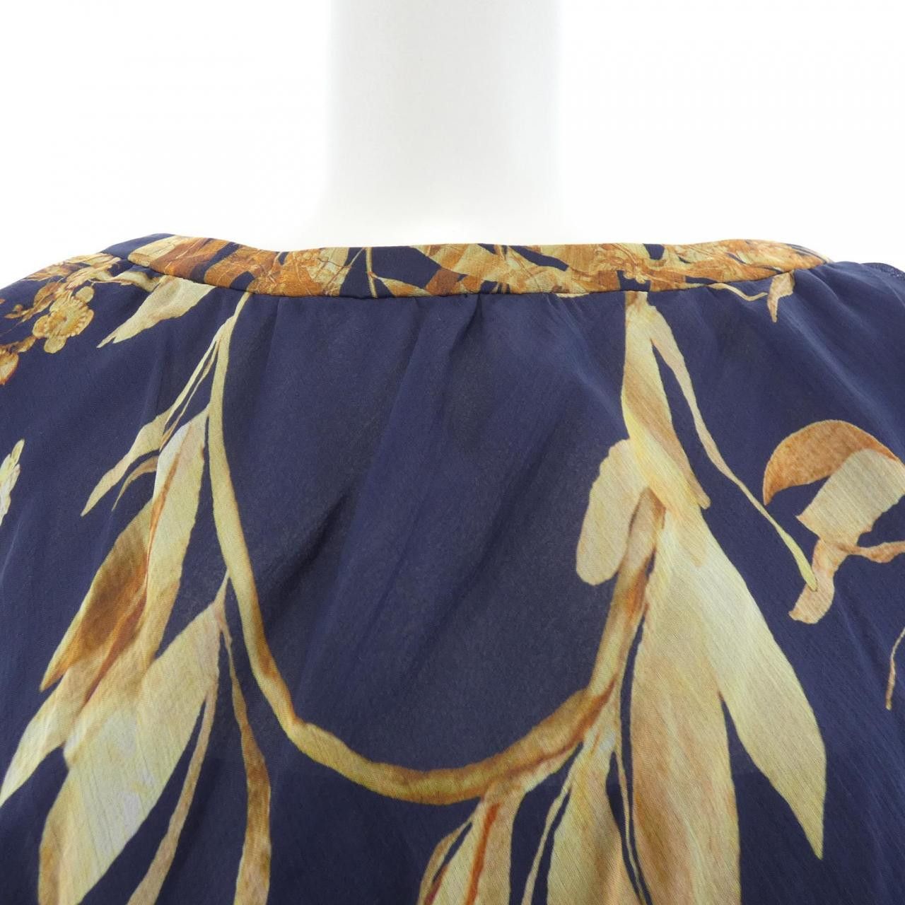 Chanel Chanel Chanel Silk Dress Textile Dresses P57962V43964 DUTY FREE for USA Size ONE SIZE - 6 Thumbnail