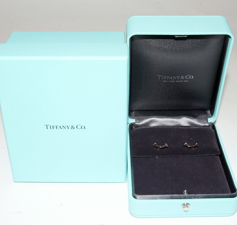 Tiffany & Co. Tiffany & Co. Tiffany & Co. T Smile Au750 Earrings Precious Metal Earrings DUTY FREE for USA Size ONE SIZE - 3 Thumbnail