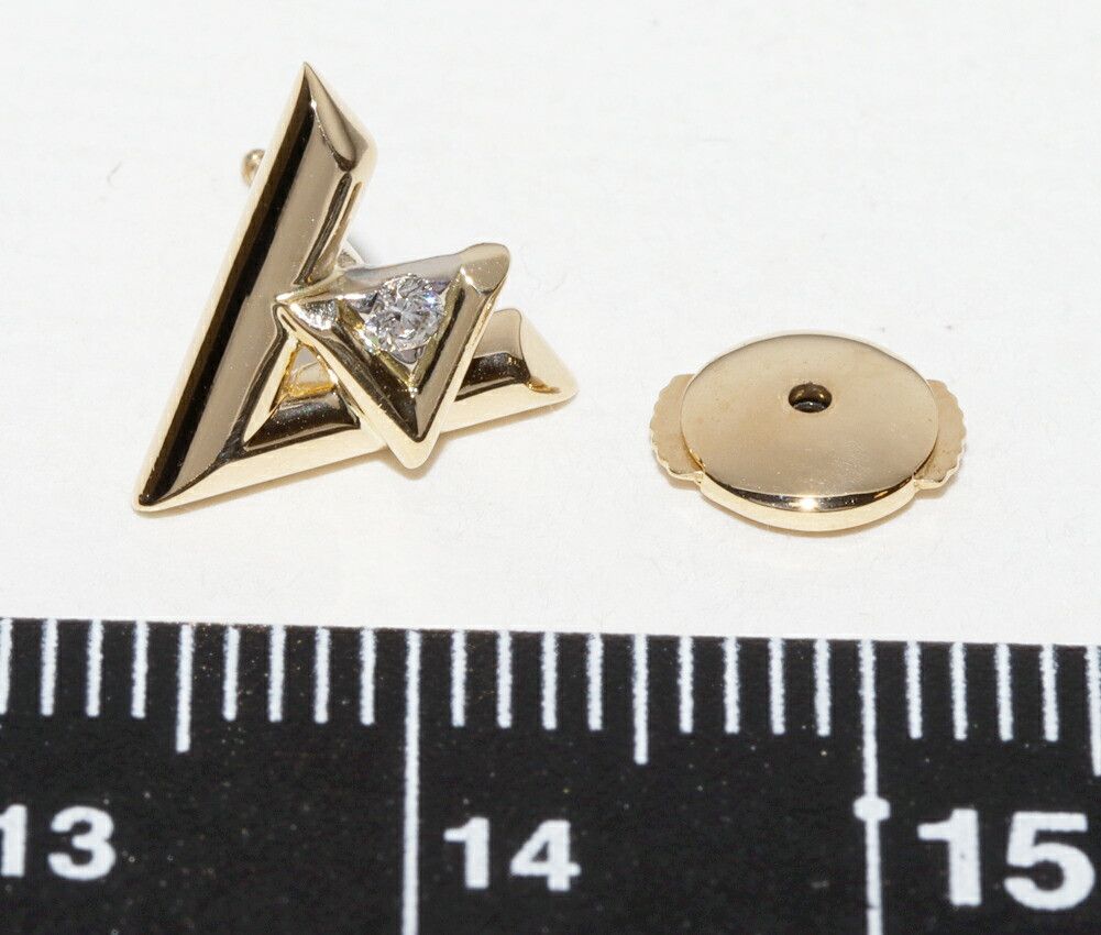 Louis Vuitton Louis Vuitton Louis Vuitton Volt One Au750 Diamond Single Earring Precious Metal Earrings Q96969 DUTY FREE for USA Size ONE SIZE - 3 Thumbnail