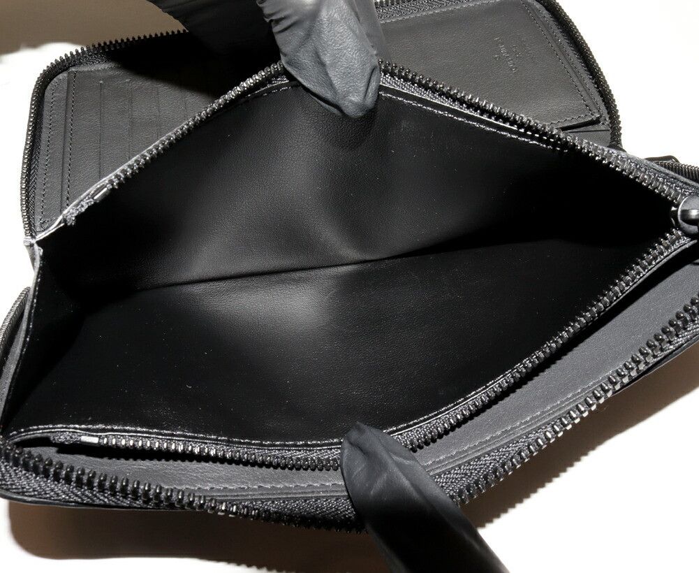 Louis Vuitton Louis Vuitton Louis Vuitton Zippy Wallet Vertical Monogram Taurillon Long Wallet Leather Long Wallet M69047 DUTY FREE for USA Size ONE SIZE - 4 Thumbnail